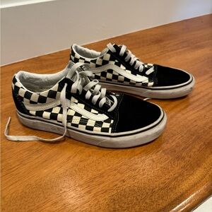 Big boys checked Vans